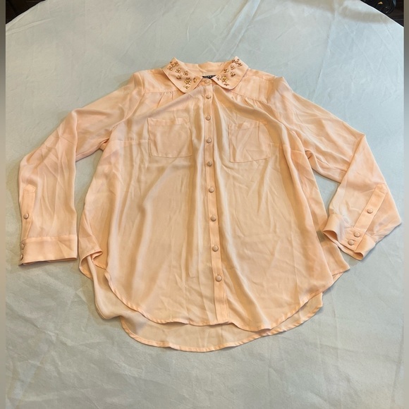 TORRID Madison Georgette Embellished Collar Button Front Blouse, Size 1 (14-16) - Picture 5 of 9